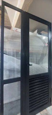 Slatted Door with Side Flag