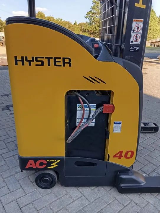 Empilhadeira pantográfica hyster ano 2020 - Foto 4