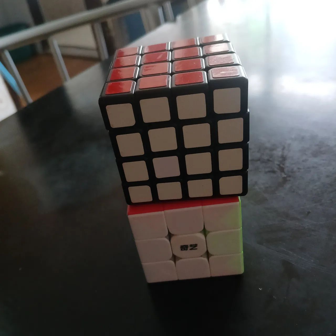 Cubos magicos 3x3 e 4x4 - Foto 4