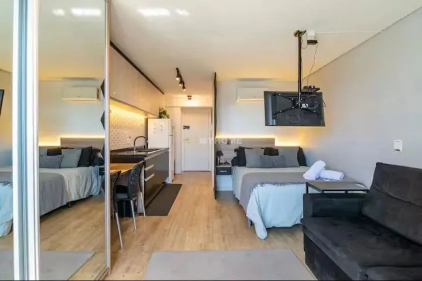 Studio mobiliado no Centro, Próximo a UTFPR, Shopping Estação e Mueller!