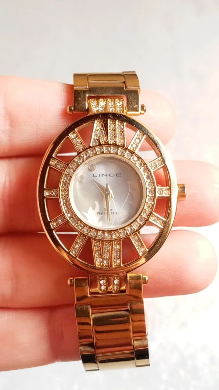Relógio Lince Dourado com strass resistente a agua