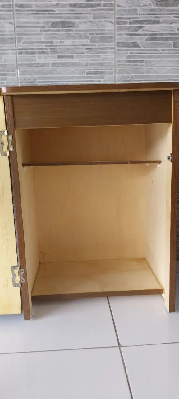 Gabinete de máquina de costura singer  - Foto 3
