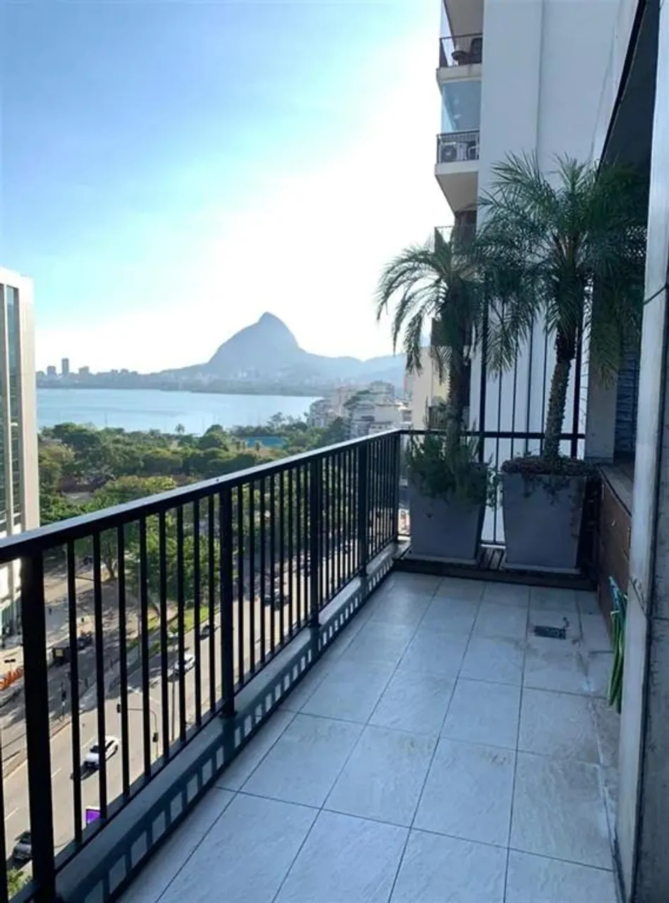 0 - Cobertura 3 quartos, sendo 1 suíte