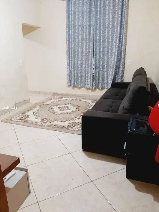 Casa para Venda em Iperó, Água Branca, 2 dormitórios, 2 banheiros, 5 vagas