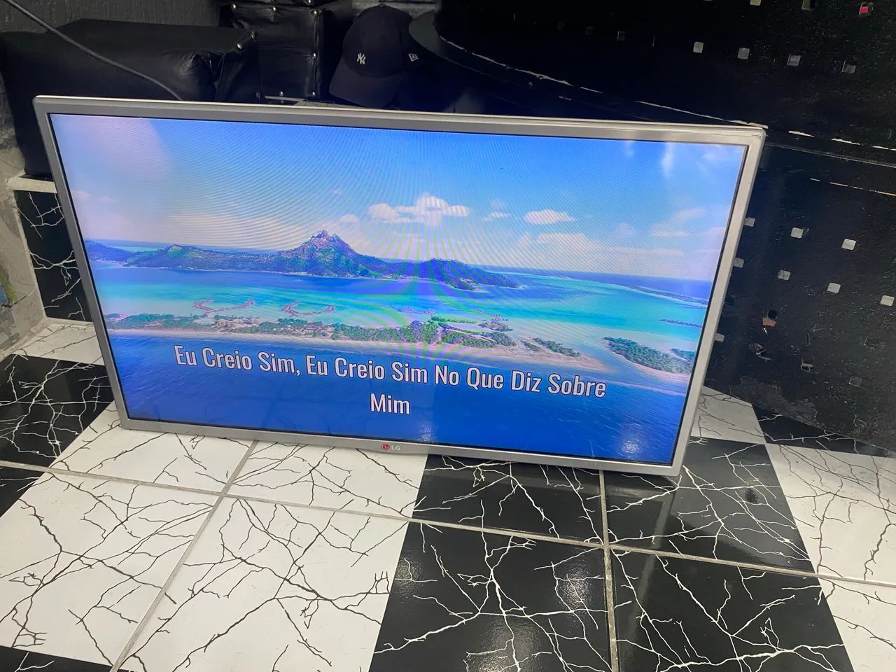 Vendo Smatv LG 32 polegadas  - Foto 3