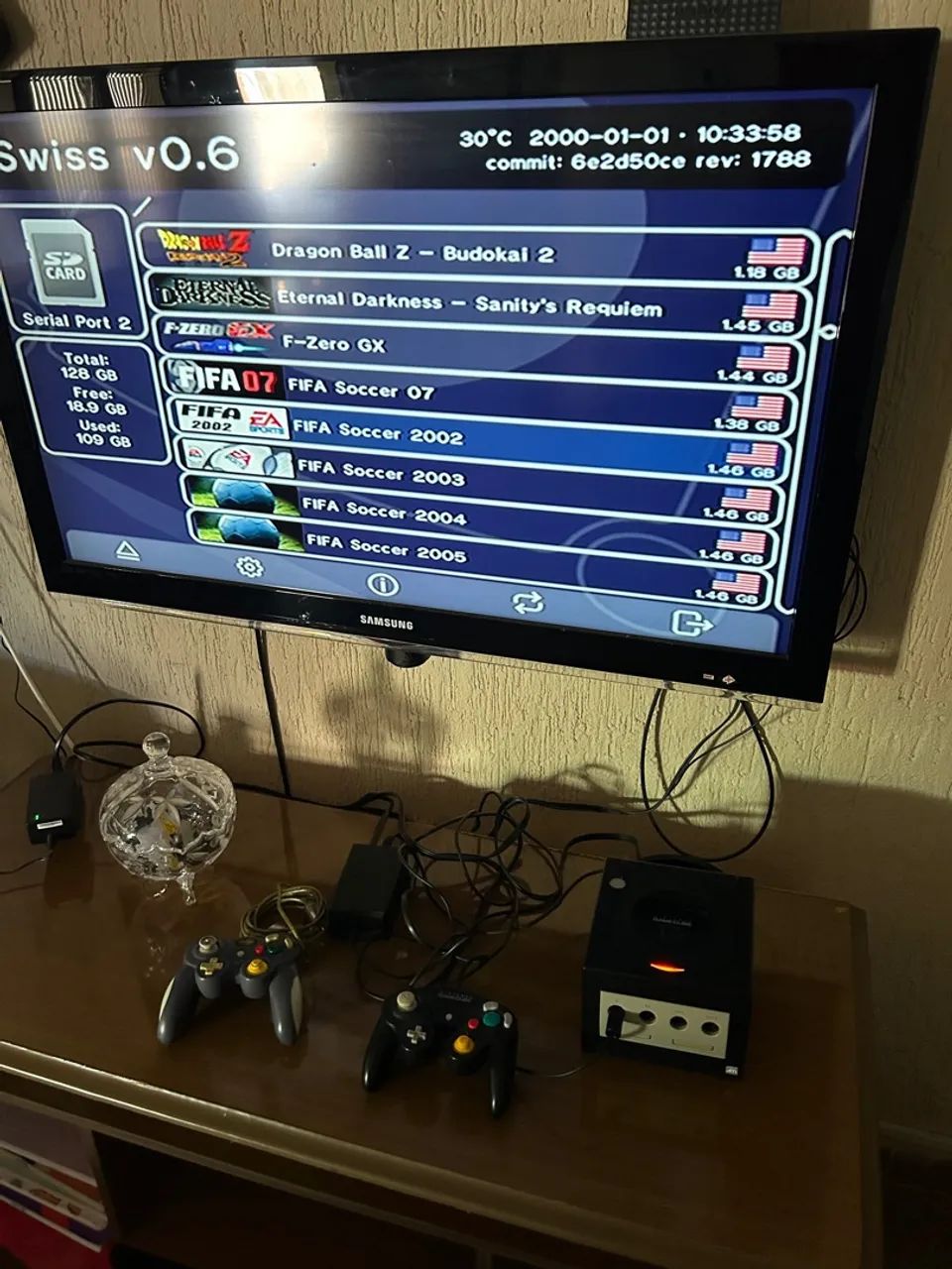 Console GameCube impecável desbloqueado ( aceita trocas )