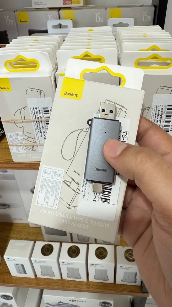 Leitor USB / C 3.0 Baseus em metal  - Foto 5