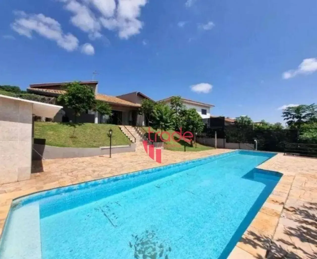 Casa em Condomínio Fechado para Alugar de 05 Quartos no Bairro Royal Park em Ribeirão Pret