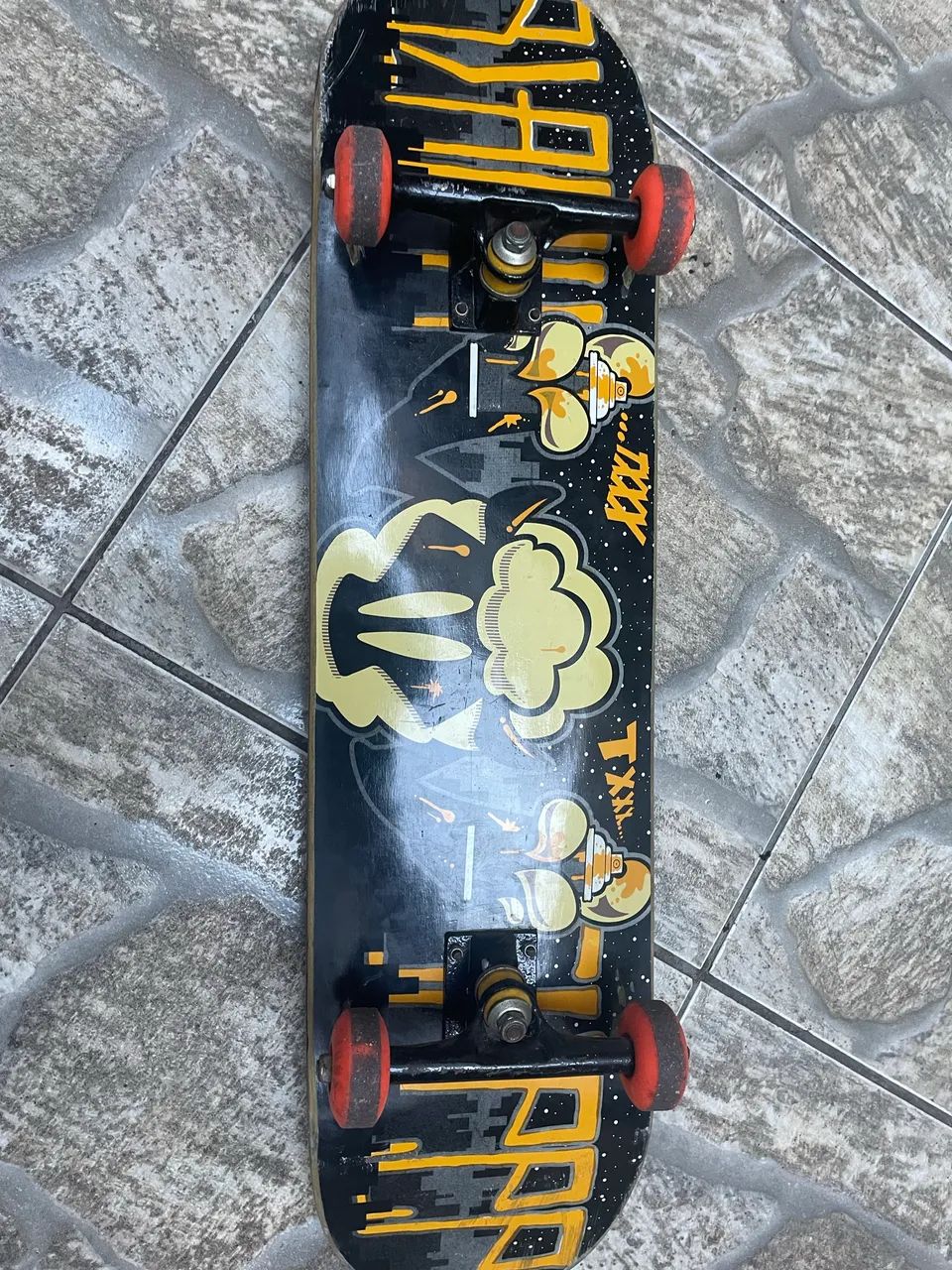 Skate black sheep 