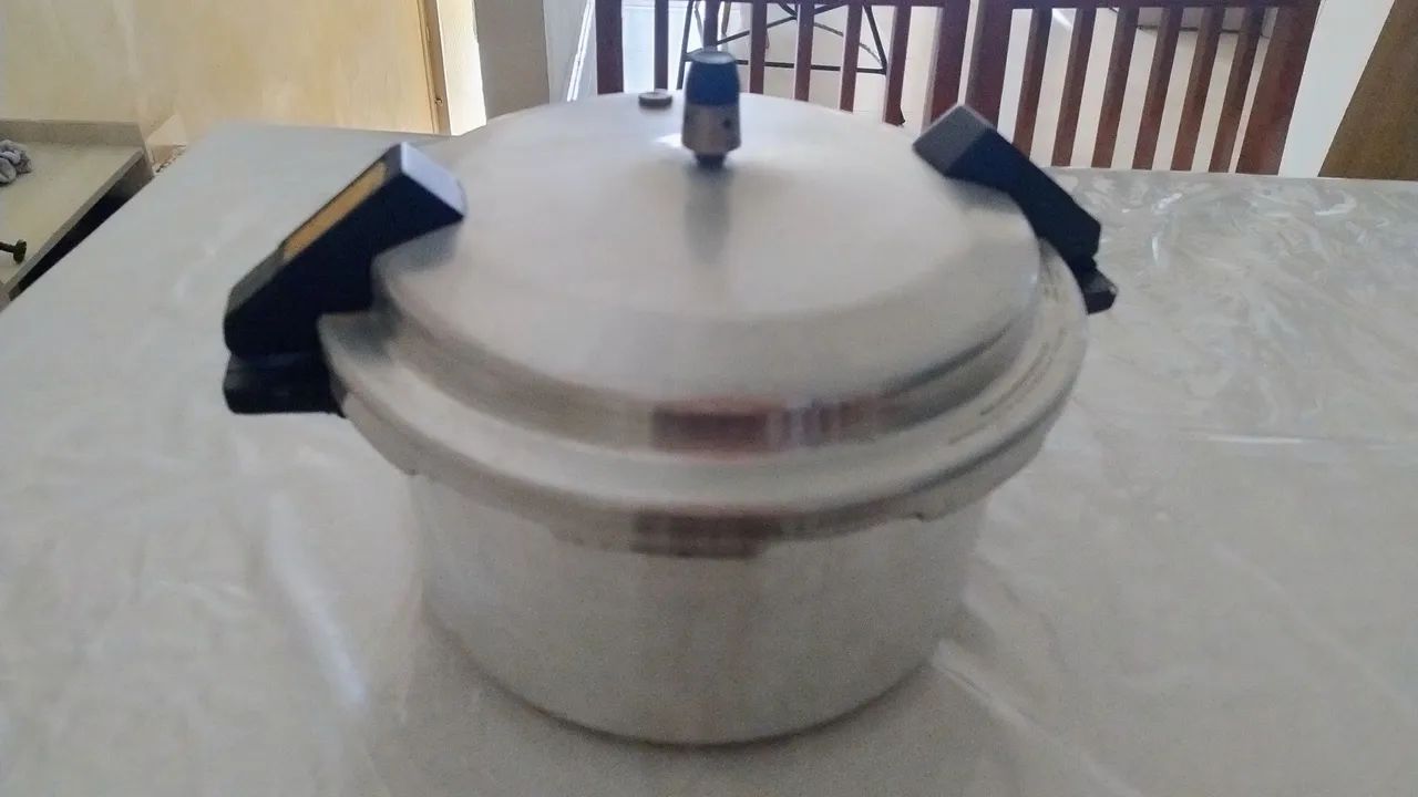 Panela de pressão industrial 10litros  - Foto 2