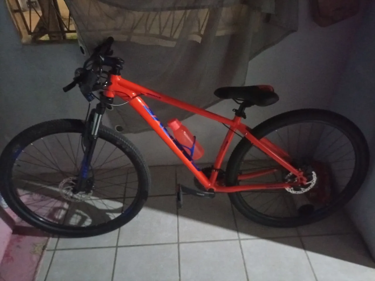Bicicleta Aro 29 Laranja com Marchas