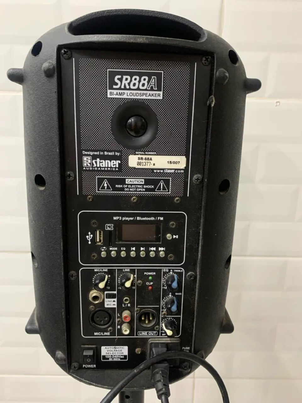 Caixa Staner com suporte  - Foto 3