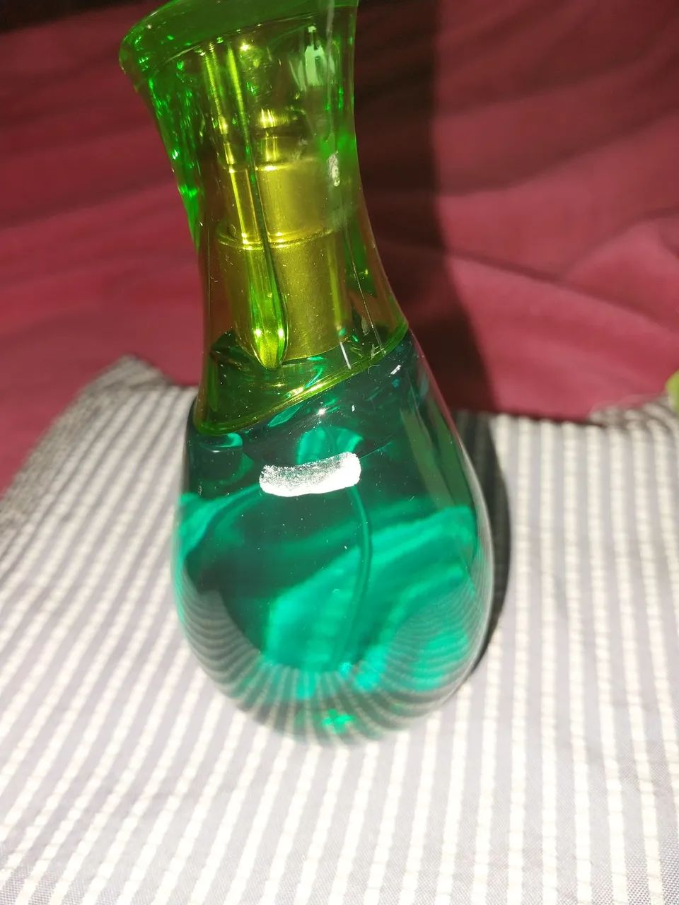 Perfume avon surreal Garden de 75 ml 64299094844546121