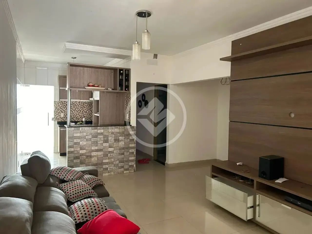 CASA 2Q SUÍTE  JARDIM DAS ROSAS (LORENA PARK) : Reformada e com Lazer! codigo: 125975