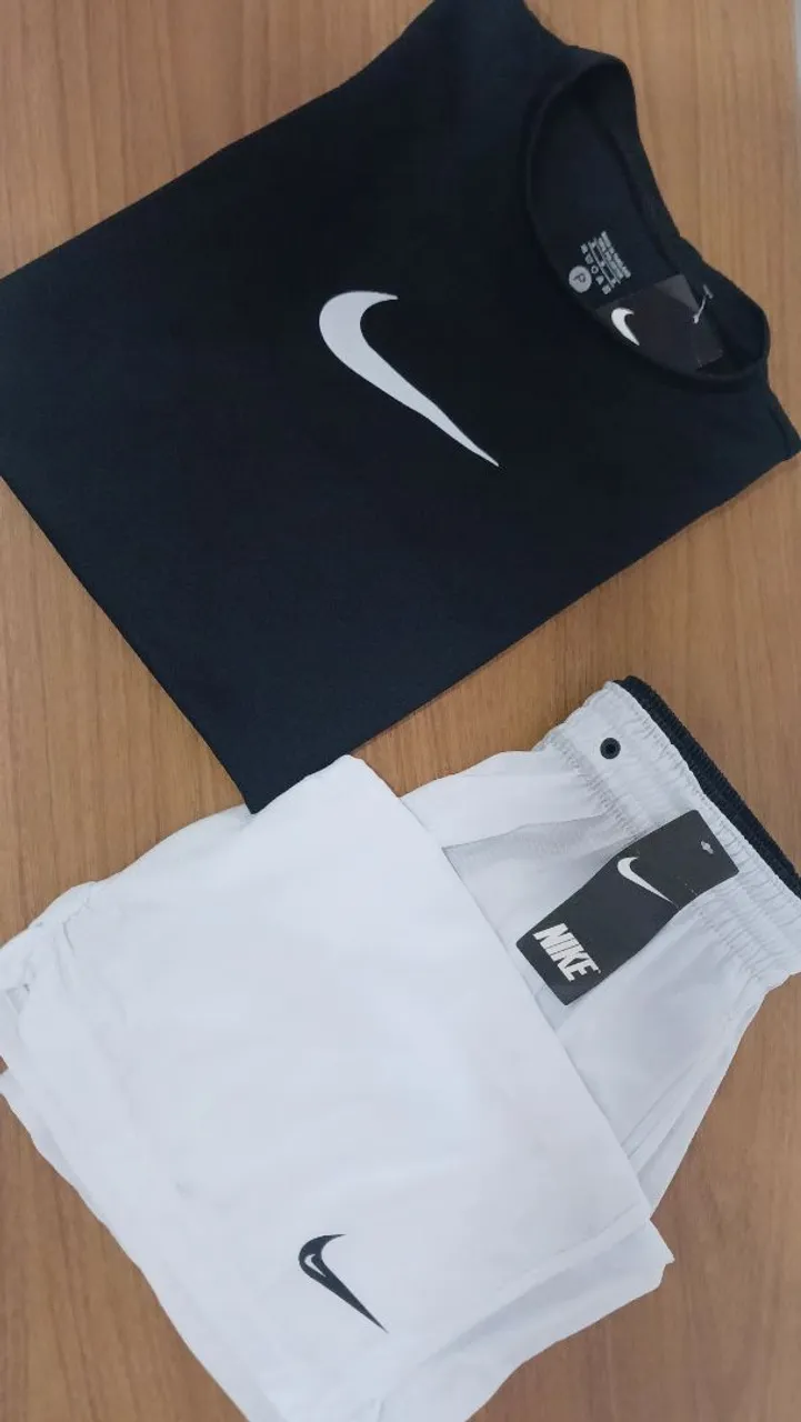 Kit Nike: Camiseta e Shorts