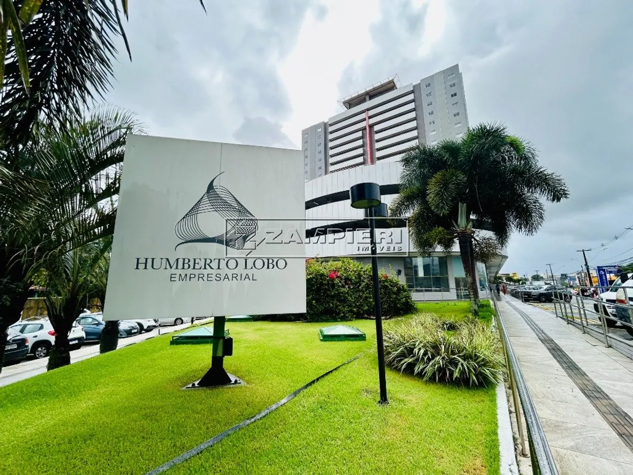 Sala comercial para aluguel no Empresarial Humberto Lobo