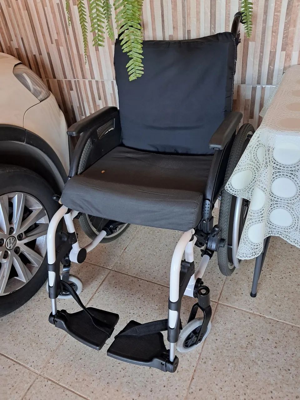 Cadeira de Rodas dobrável  - Foto 3