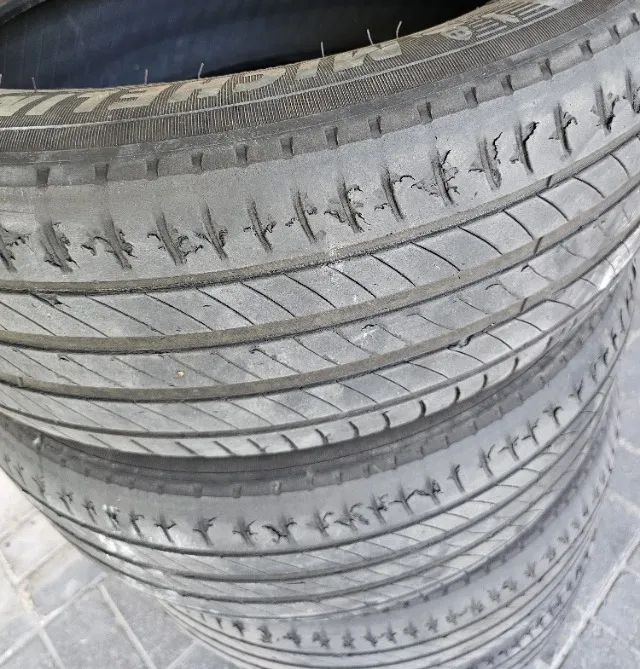 Usado Jogo Pneus Michellin Jeep Compass 225/55 R18 98V Sem Remendos LEIA ANUNCIO  - Foto 3