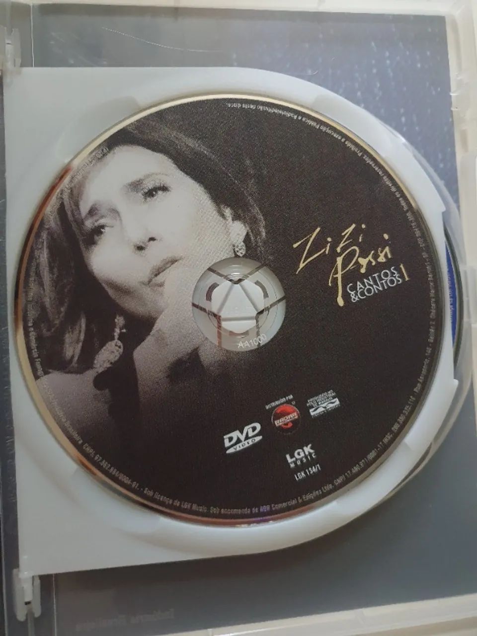 DVD duplo Zizi Possi Cantos e Contos volumes 1 e 2 (duplo) - CDs