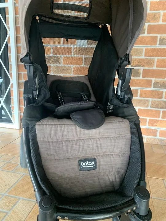 Carrinho de bebê Britax  - Foto 2
