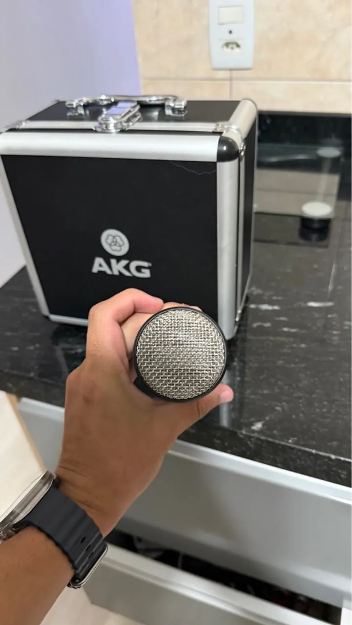 MICROFONE AKG P220 - Foto 3