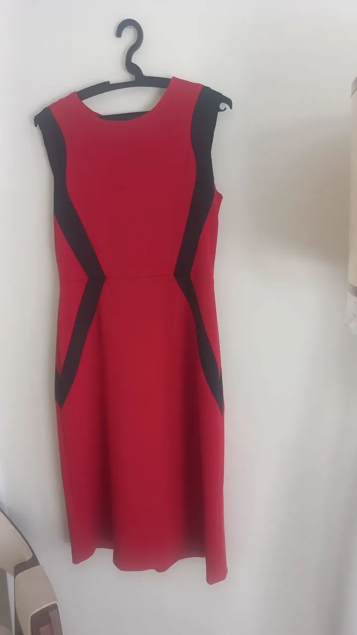 Vestido vermelho detalhes preto - Foto 5