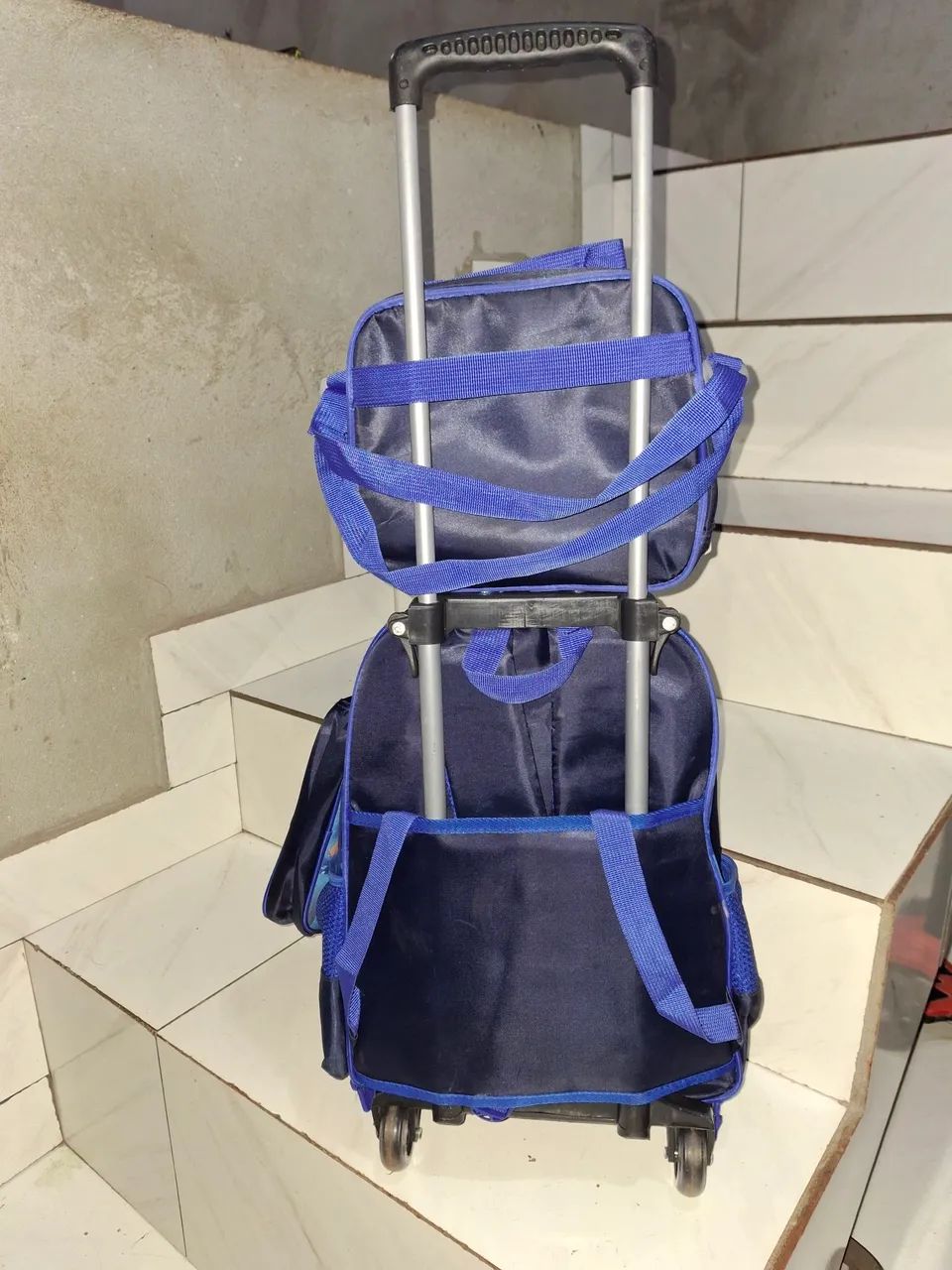 Mochila Infantil de Rodinhas Astronauta - Foto 2