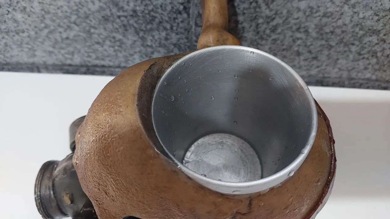 Caneca Caveira com Máscara de Gás - Foto 4