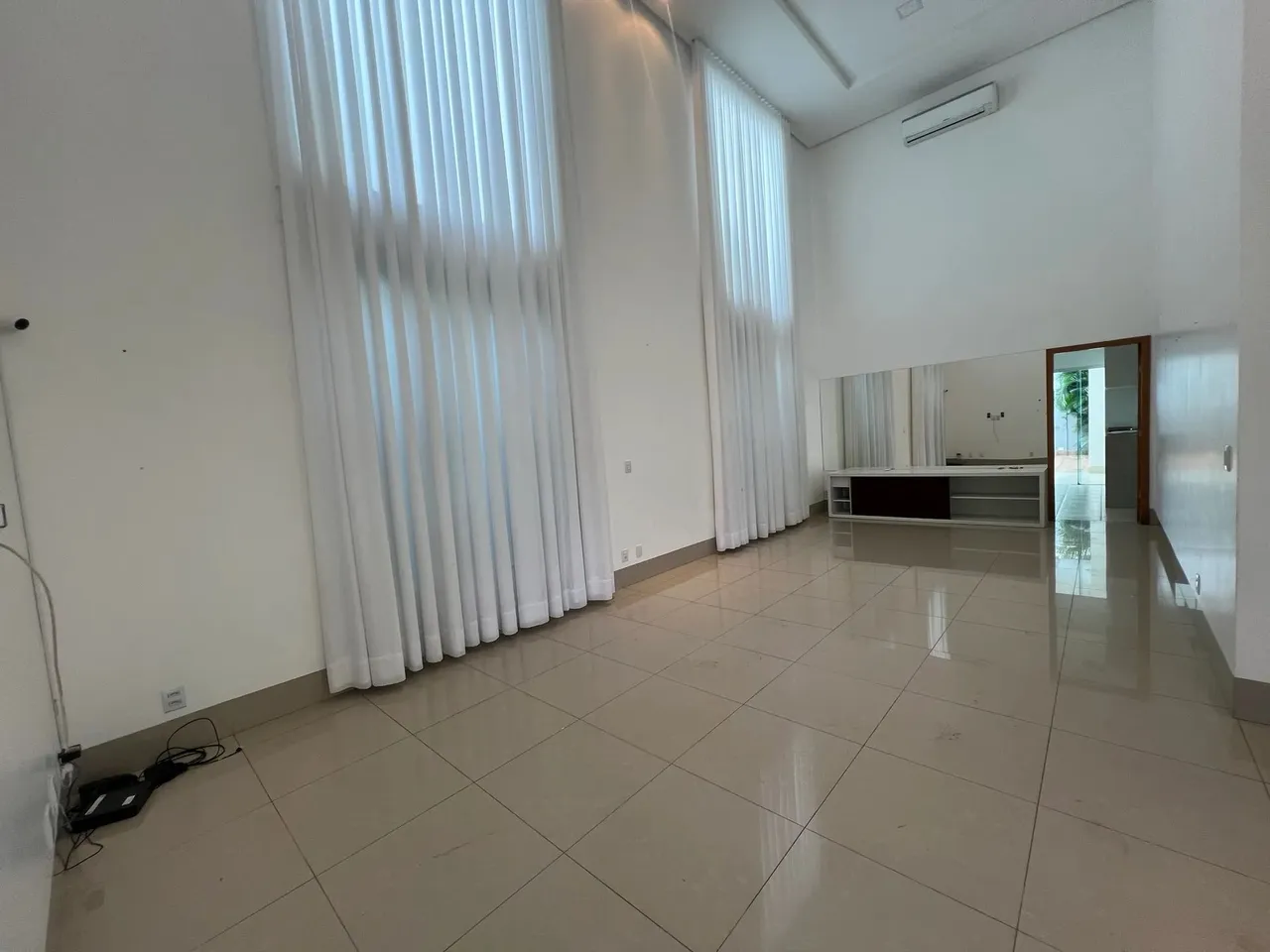 casa 3 suites condominio jardins monaco