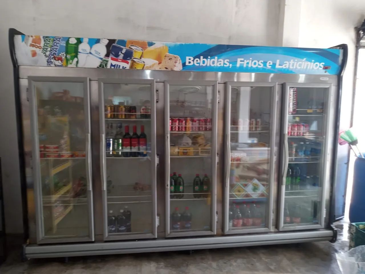 Refrigerador Expositor para Comércio