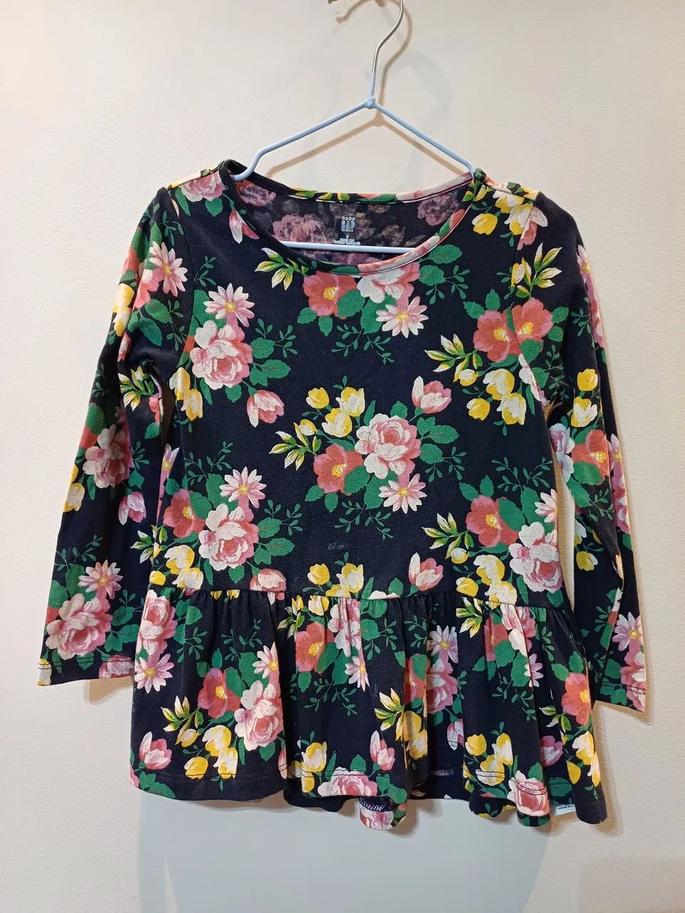 Vestido Baby Gap Floral 4 anos - Foto 3