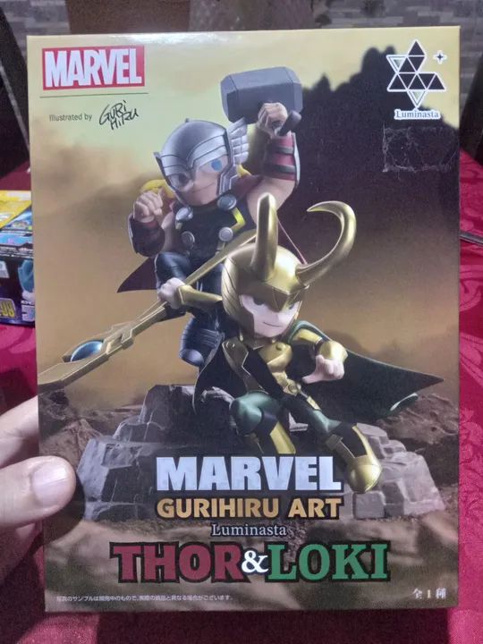 Estatuetas Do Thor e Loki Marvel comics luminasta original 