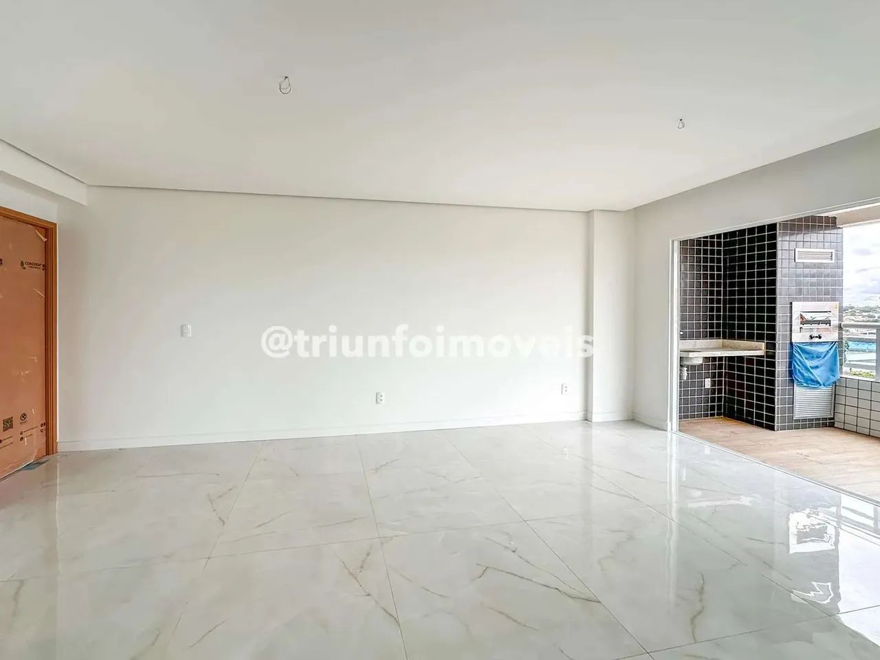 Apartamento a venda no São Cristovão com 3 Suítes TR214477 THE -GMD2KQ - Foto 3