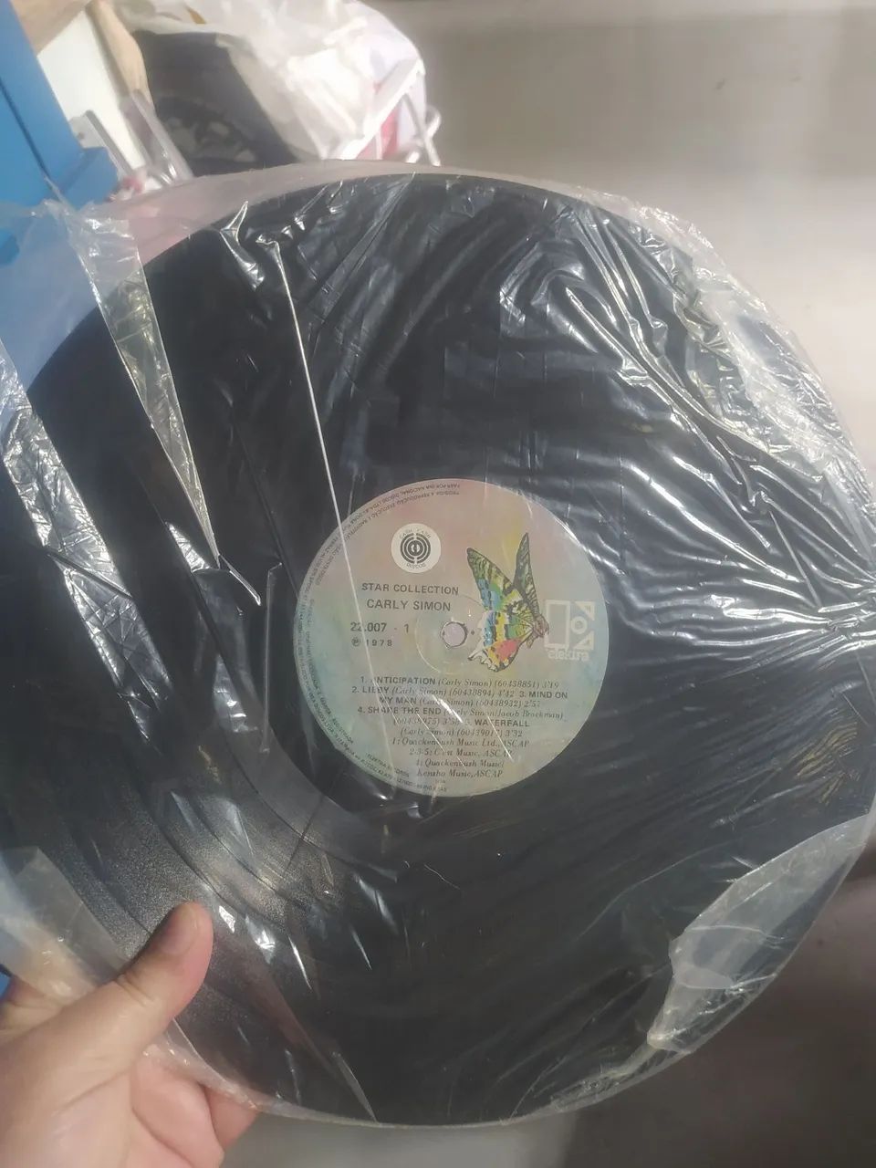 Disco de vinil duplo Carly Simon star collection  - Foto 4