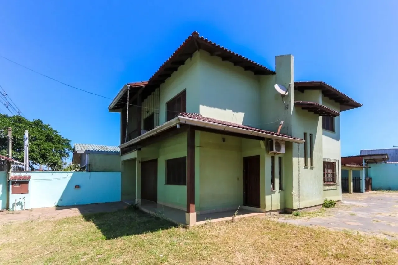 Casa com piscina para locação no Bairro Mato Grande