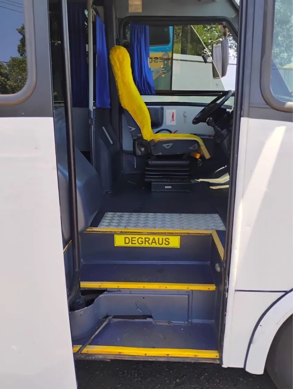 Micro ônibus 2014 executivo  - Foto 8