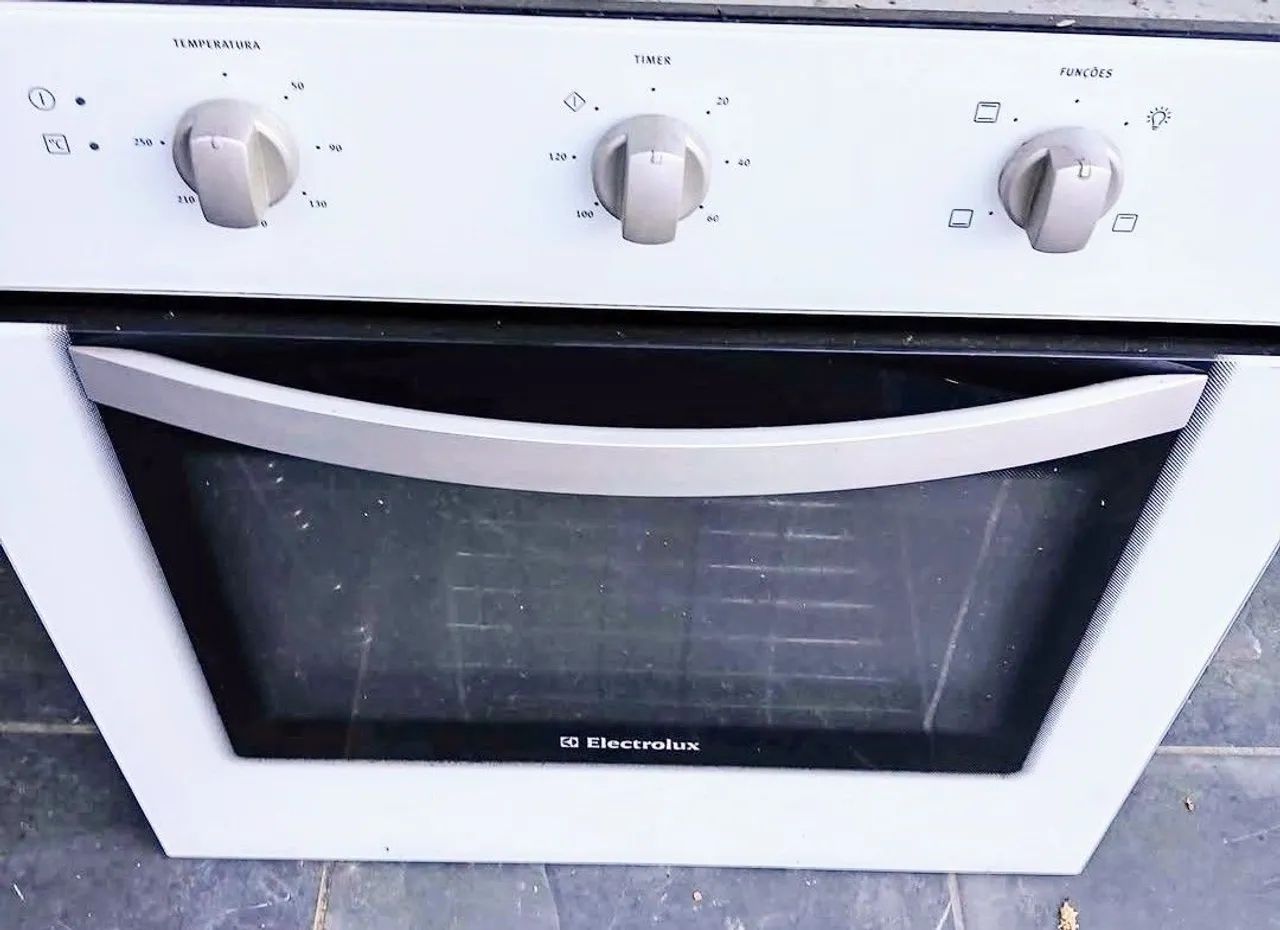 Forno electrolux de embutir elétrico  - Foto 5
