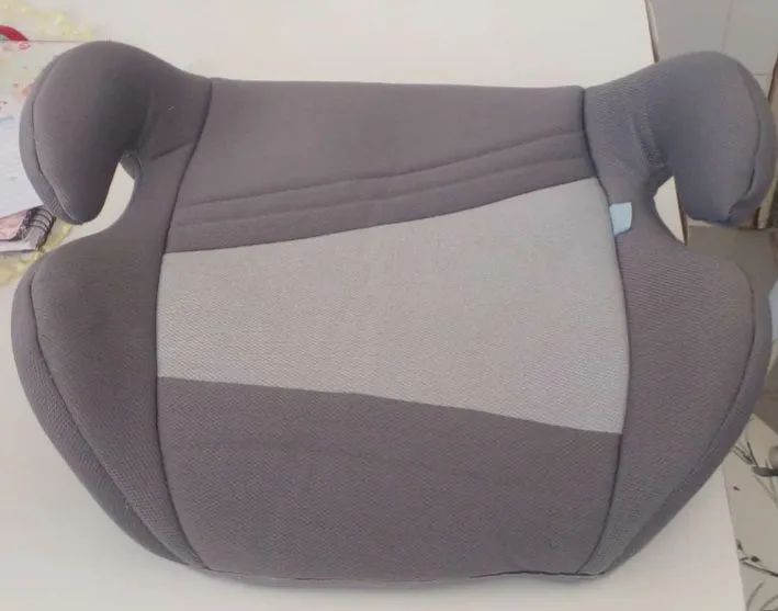 Cadeira de elevação para criança.