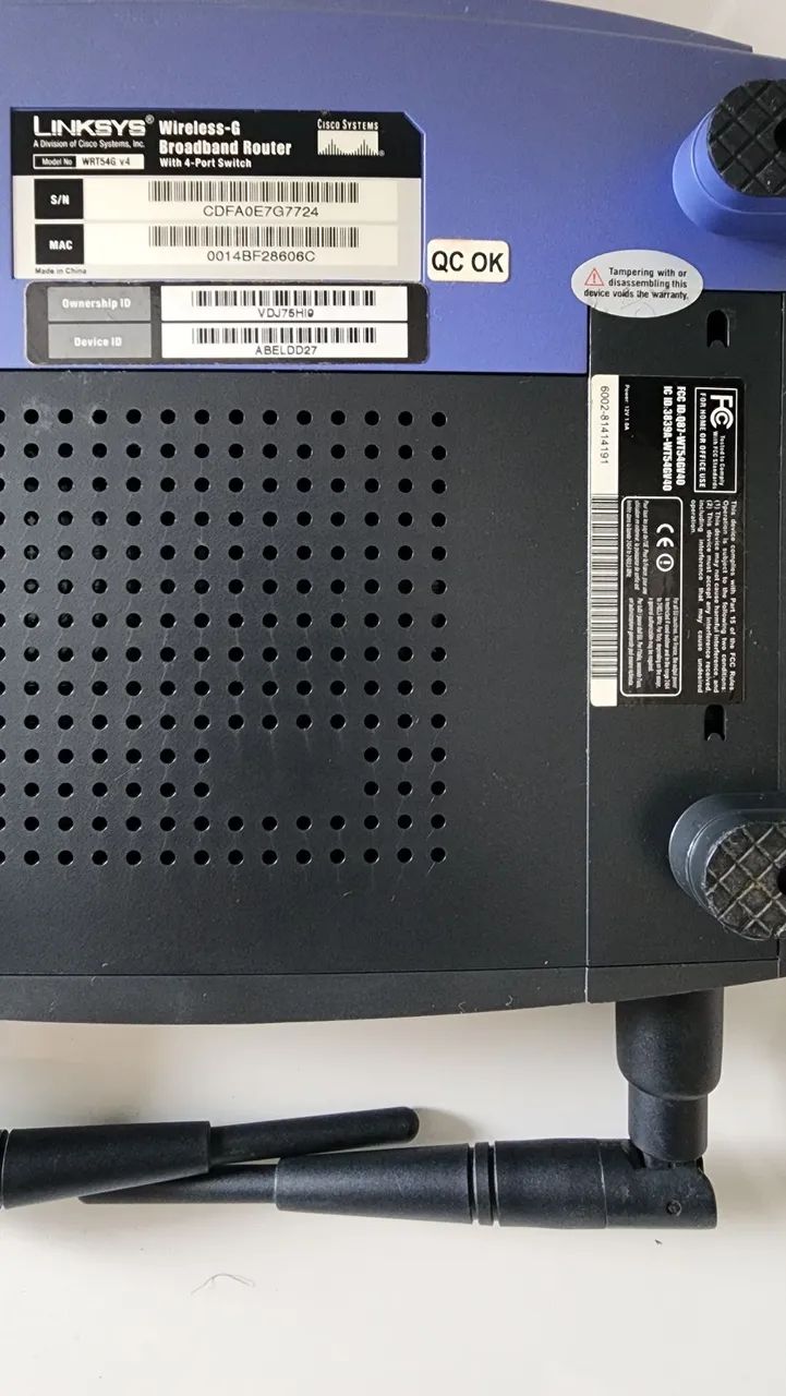 Roteador Linksys Wireless-G WRT54G v4 - Clássico, Robusto e Funcional! - Foto 4