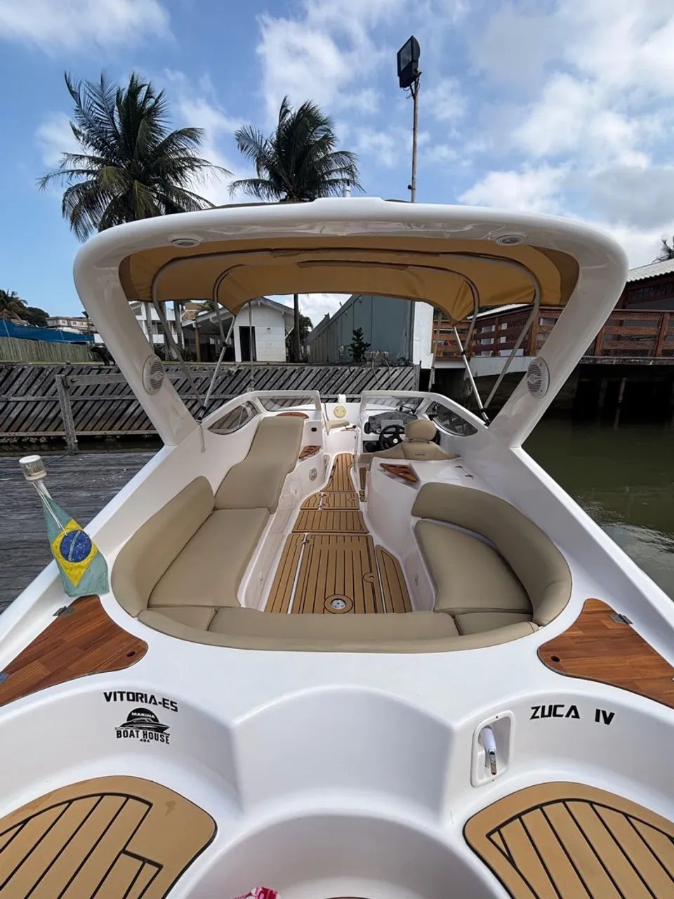 Lancha Coral 21 pés lindíssima 