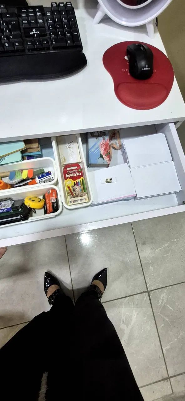 Mesa escritório- escrivaninha - Foto 3