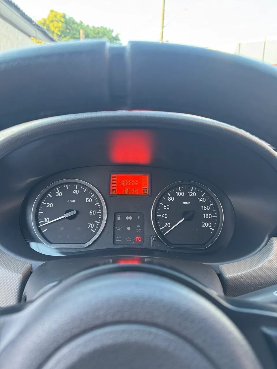 Renault Sandero Expression Hi-flex 1.0 16V 5P 2011 - Foto 12