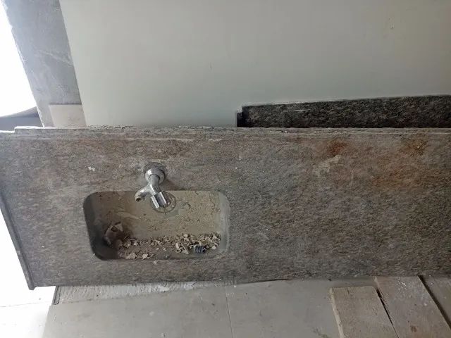 pia com marmore cozinha banheiro e area de lazer  - Foto 4