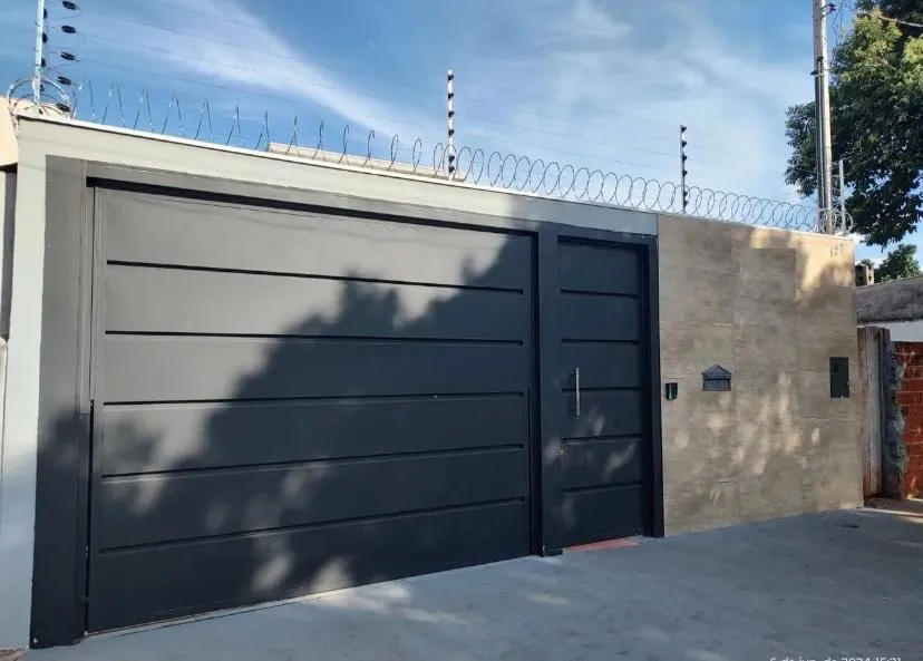 Casa a venda no bairro Cidade Satélite