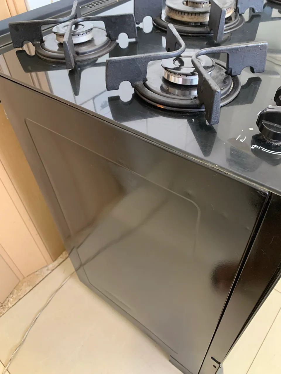 Fogão INOX ATLAS MESA DE VIDRO 5 BOCAS! AUTOMÁTICO E LUZ NO FORNO! Conservado - Foto 4
