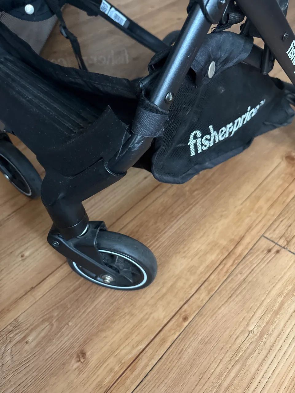 Carrinho de bebê fisher price  - Foto 5