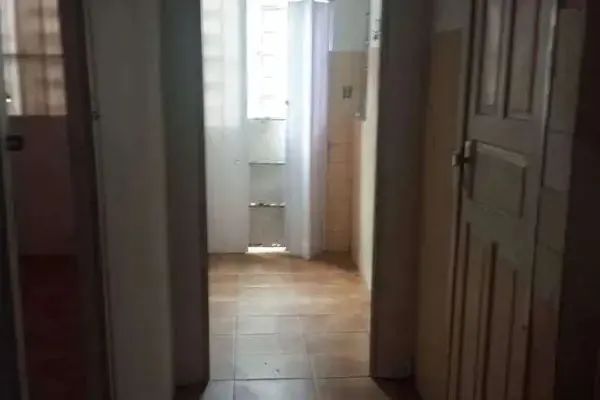 CASA A VENDA NO CURUÇAMBÁ