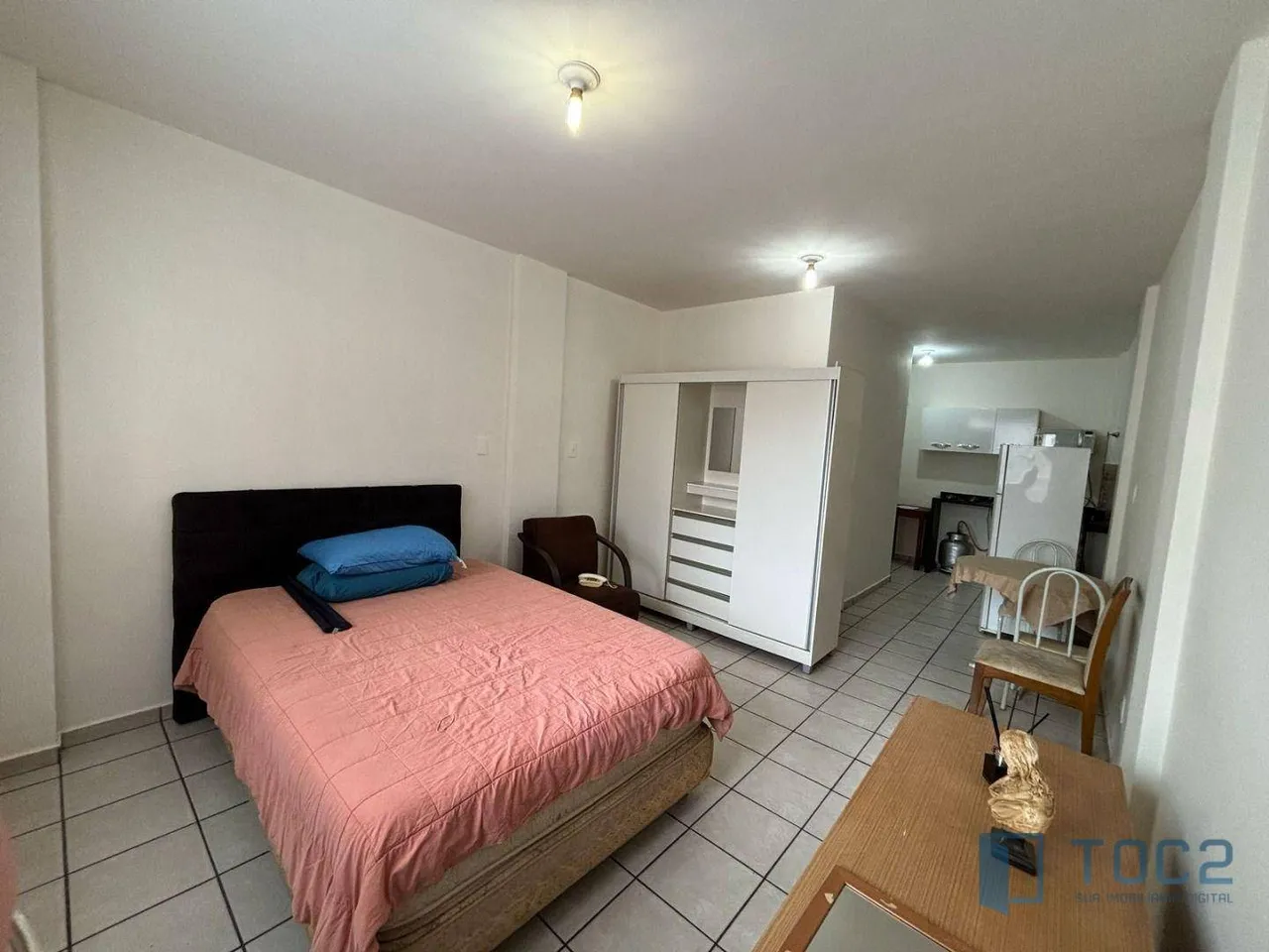 Studio com 1 quarto, 38 m² - venda por R$ 190.000 ou aluguel por R$ 1.576/mês - Centro - J