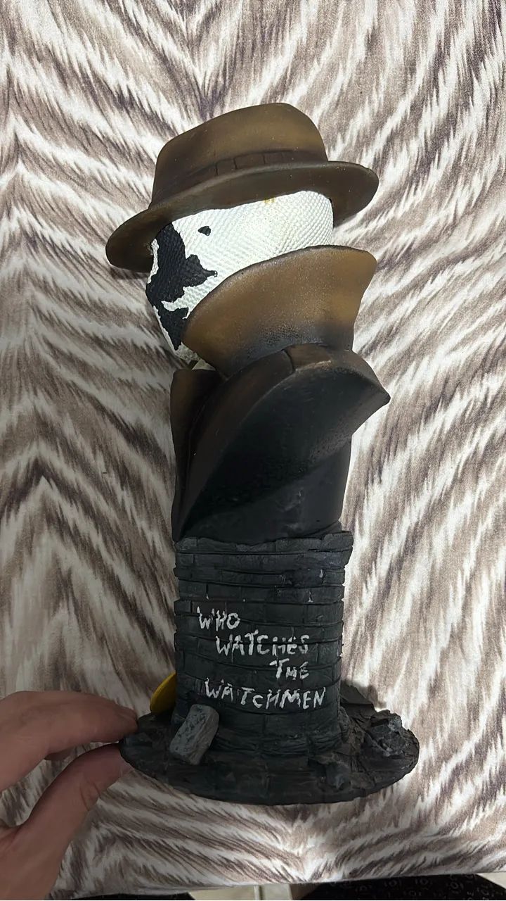 Busto Rorschach Watchman Made Studios - Foto 2