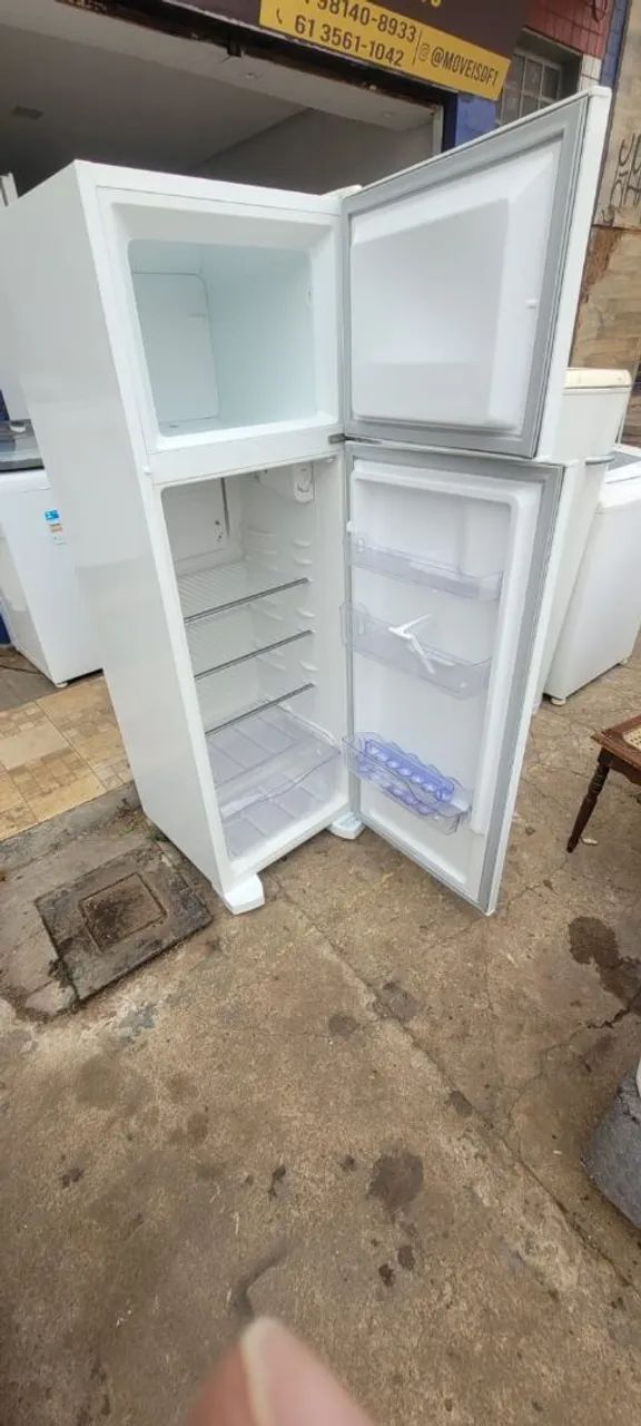 GELADEIRA ELECTROLUX DUPLEX DGELO SEMI-NOVA - Foto 4